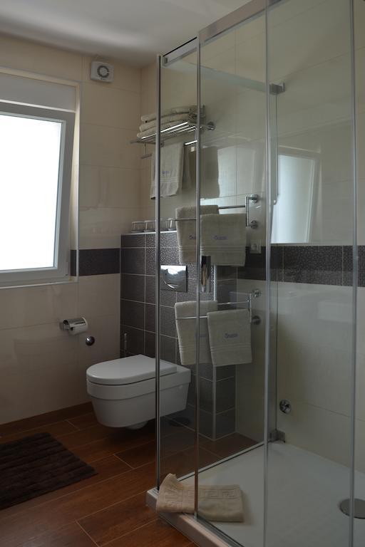 וינקורן Rooms Villa Oasiss חדר תמונה