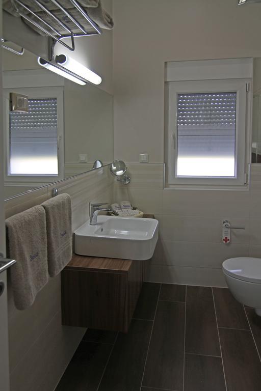 וינקורן Rooms Villa Oasiss חדר תמונה